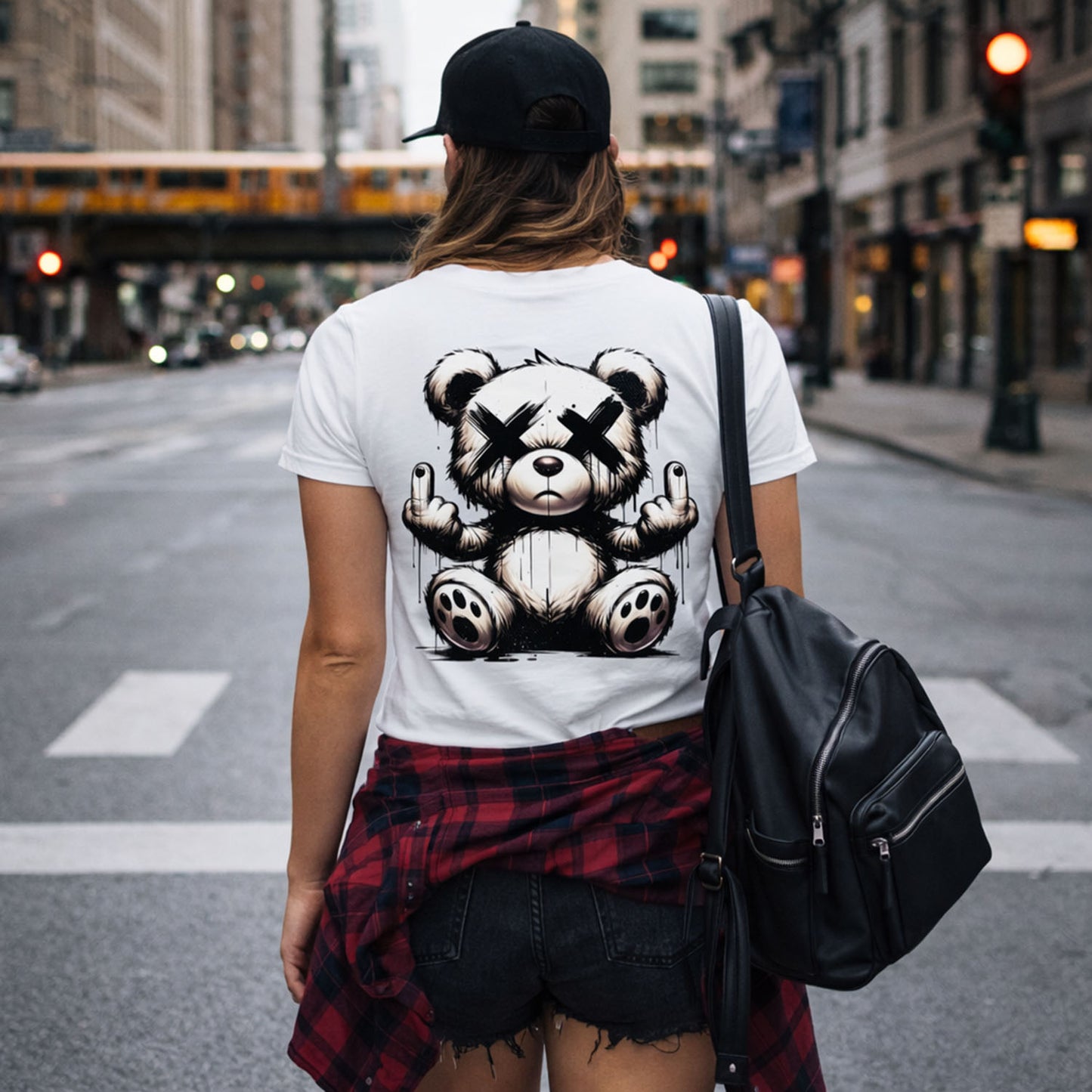 Streetwear T-Shirt Rebel Teddy – Urban Graffiti Bär Backprint