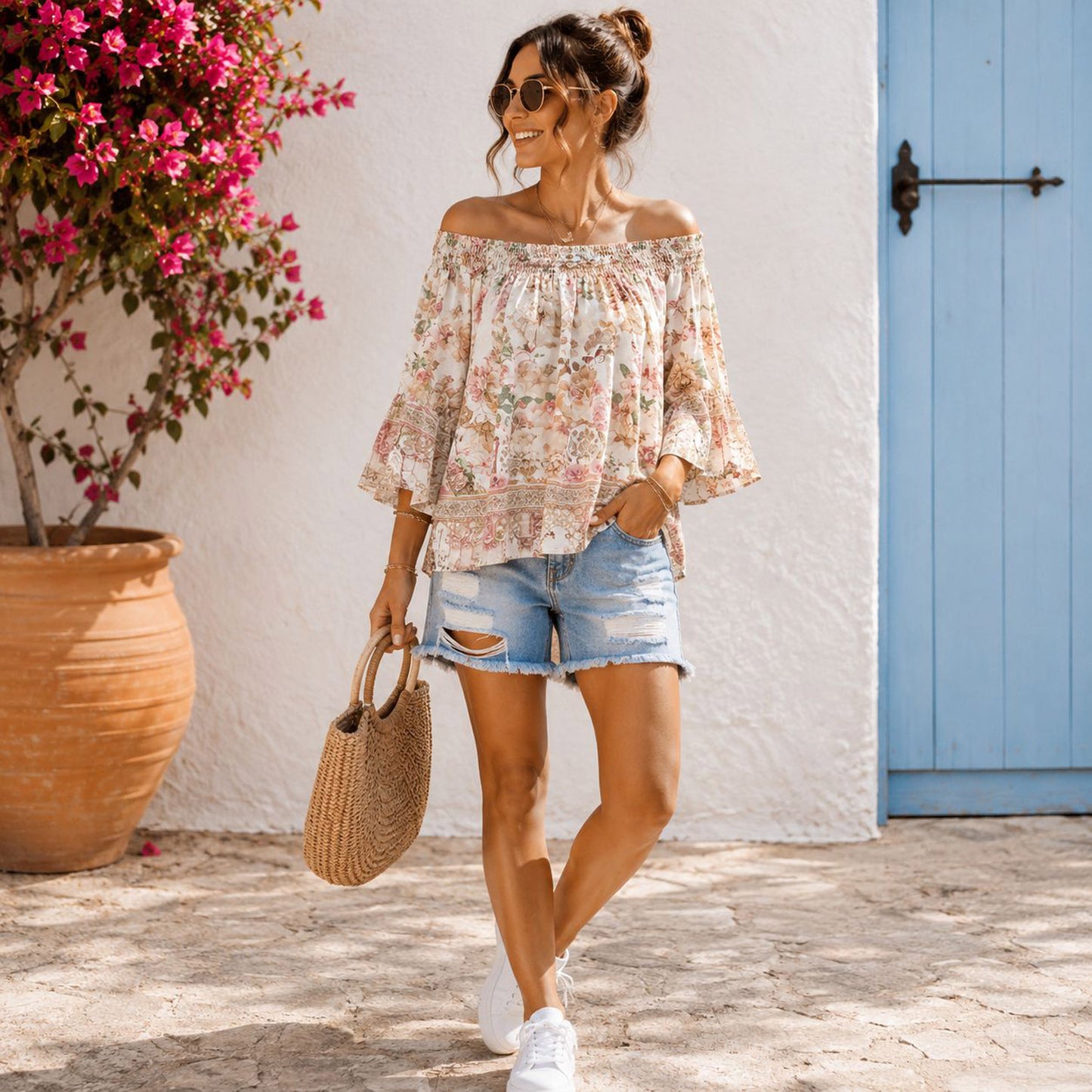Sommerliche Carmen-Bluse mit Blumenmuster – feminin, luftig & tragbar von 38 bis 44