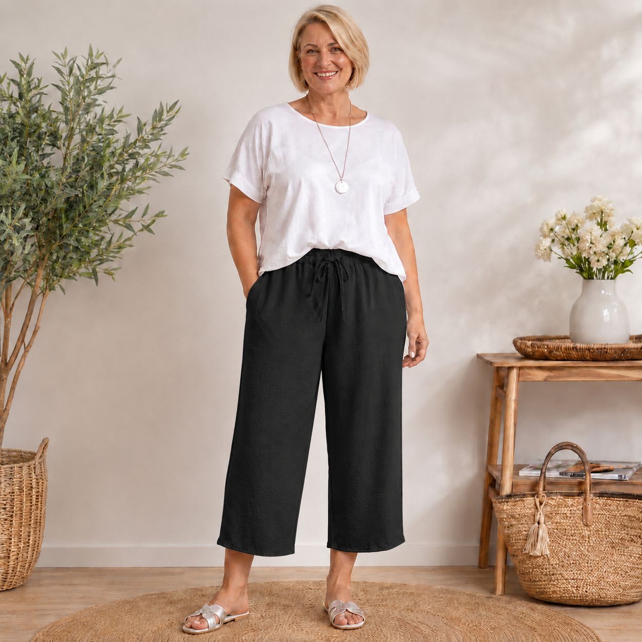 Klara - Luftig, bequem & stilvoll – Die perfekte 7/8 Hose - Tragbar von 44-48/50